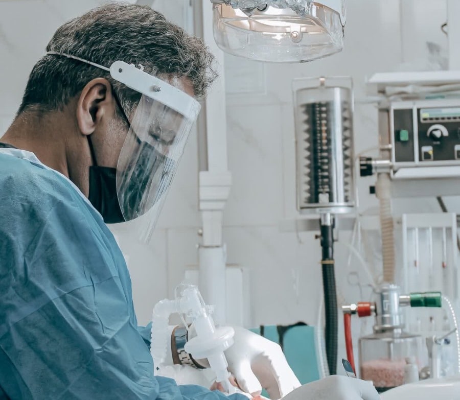 دندانپزشک عمومی